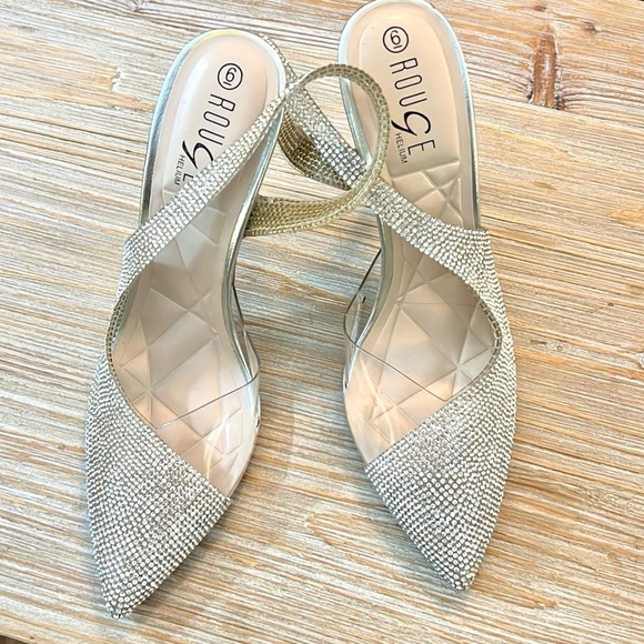 Rouge,Helium Gold Stiletto Heels, Slip-On Comfort, Rhinestone Bling, EUC, Size 6 - Picture 2 of 8